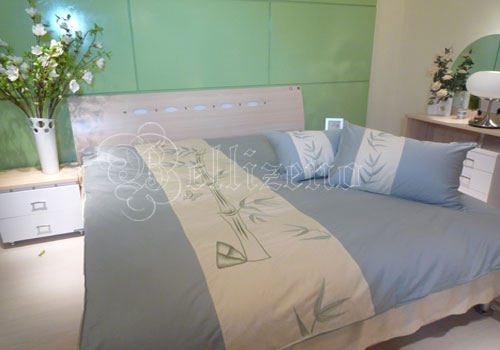 Quê Việt - xanh ngọc / kem
